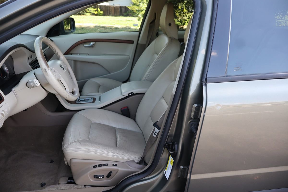 Used 2009 Volvo XC70 T6 image 19