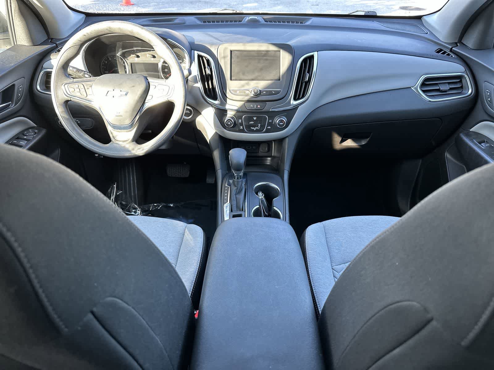 Used 2023 Chevrolet Equinox LS w/ LS Convenience Package FWD image 19