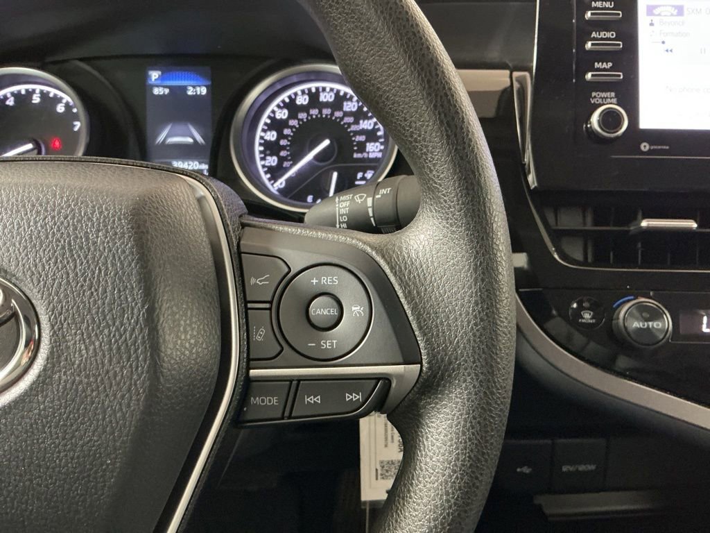 Used 2024 Toyota Camry LE FWD image 14
