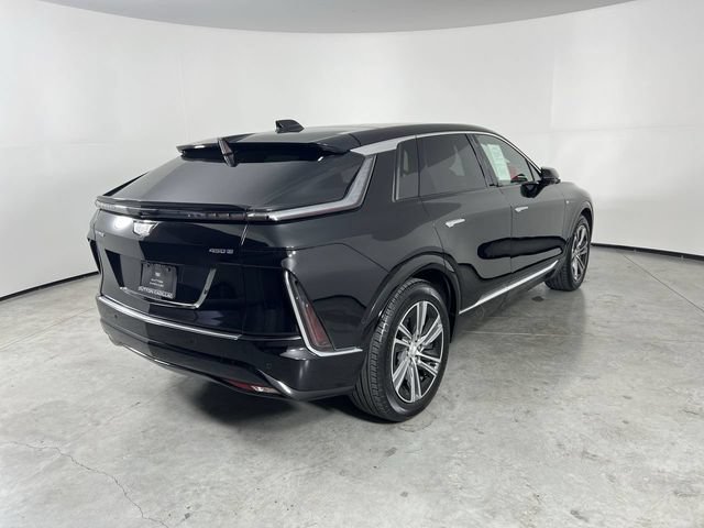 Used 2023 Cadillac Lyriq 2WD image 8
