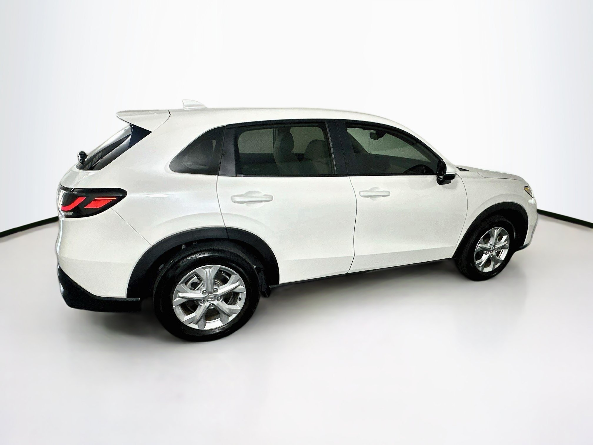 Used 2025 Honda HR-V LX image 10