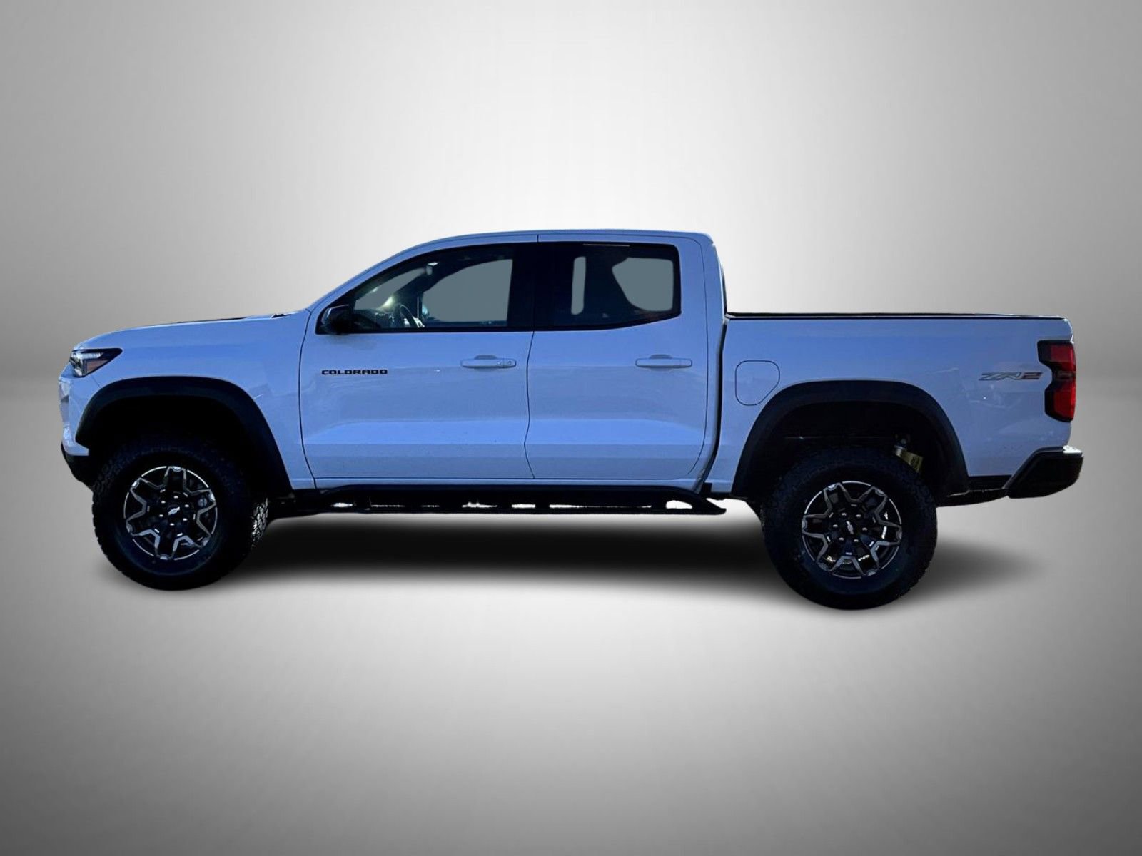 Used 2024 Chevrolet Colorado ZR2 w/ Technology Package image 8