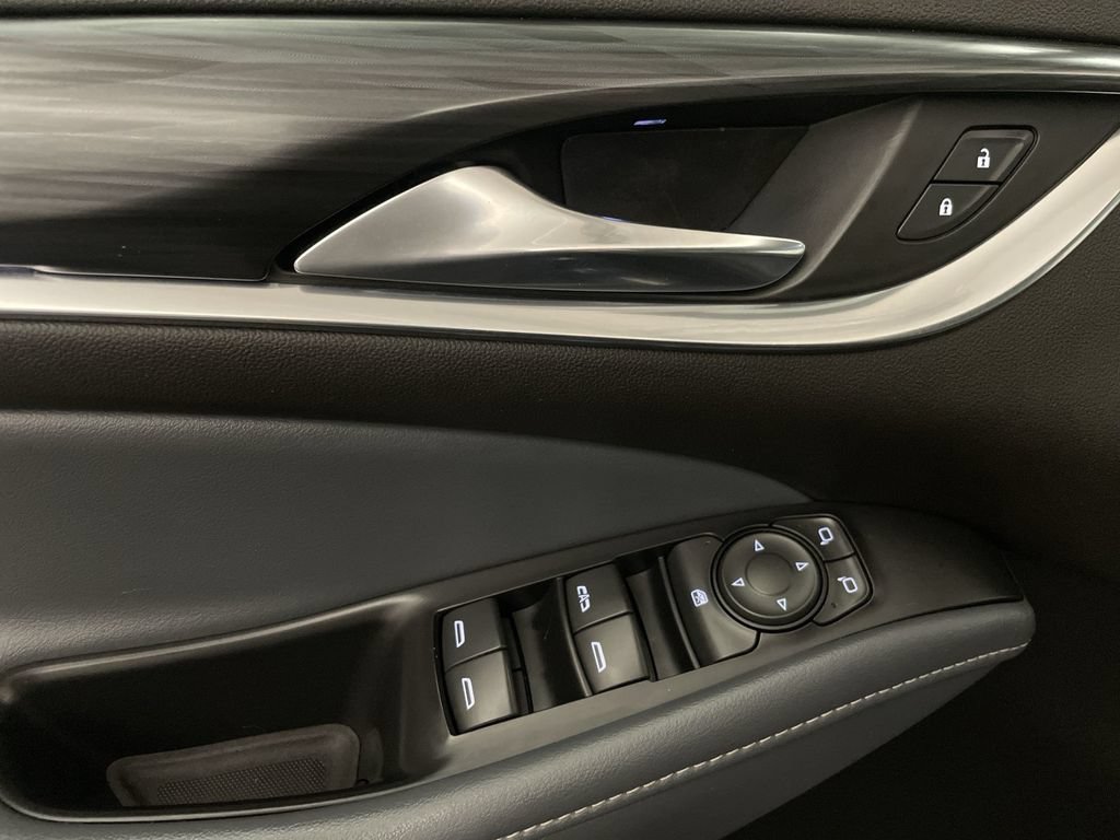 Used 2022 Buick Enclave Essence w/ LPO, Floor Liner Package FWD image 16