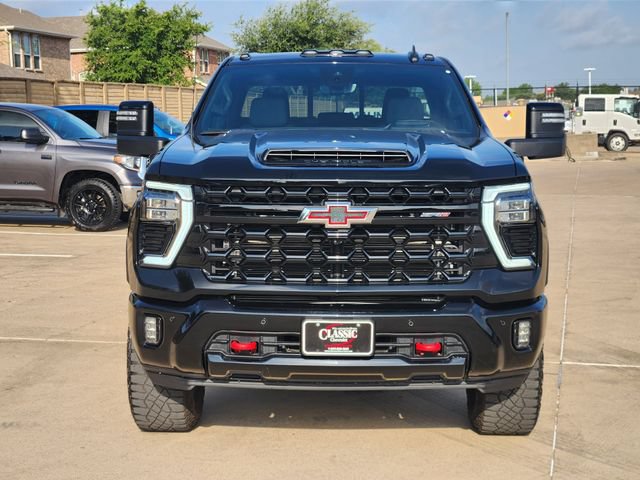 Used 2025 Chevrolet Silverado 2500 ZR2 w/ Technology Package AWD/4WD image 12