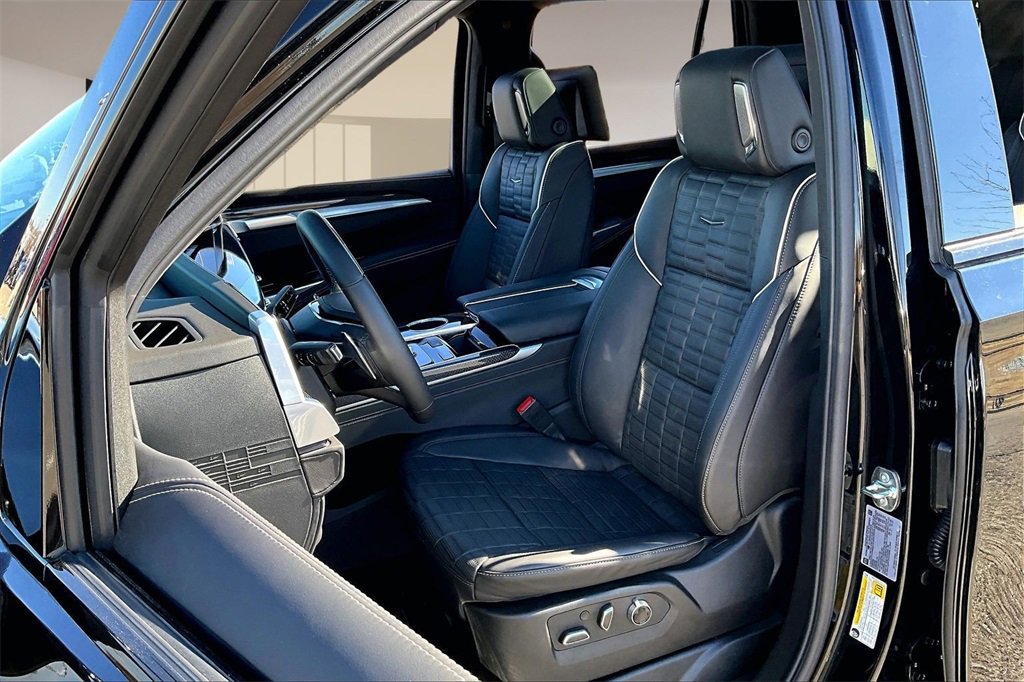 Certified 2025 Cadillac Escalade V image 27