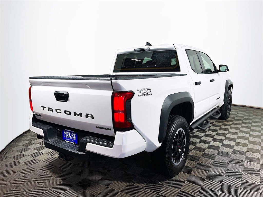 Certified 2024 Toyota Tacoma TRD Off-Road image 8