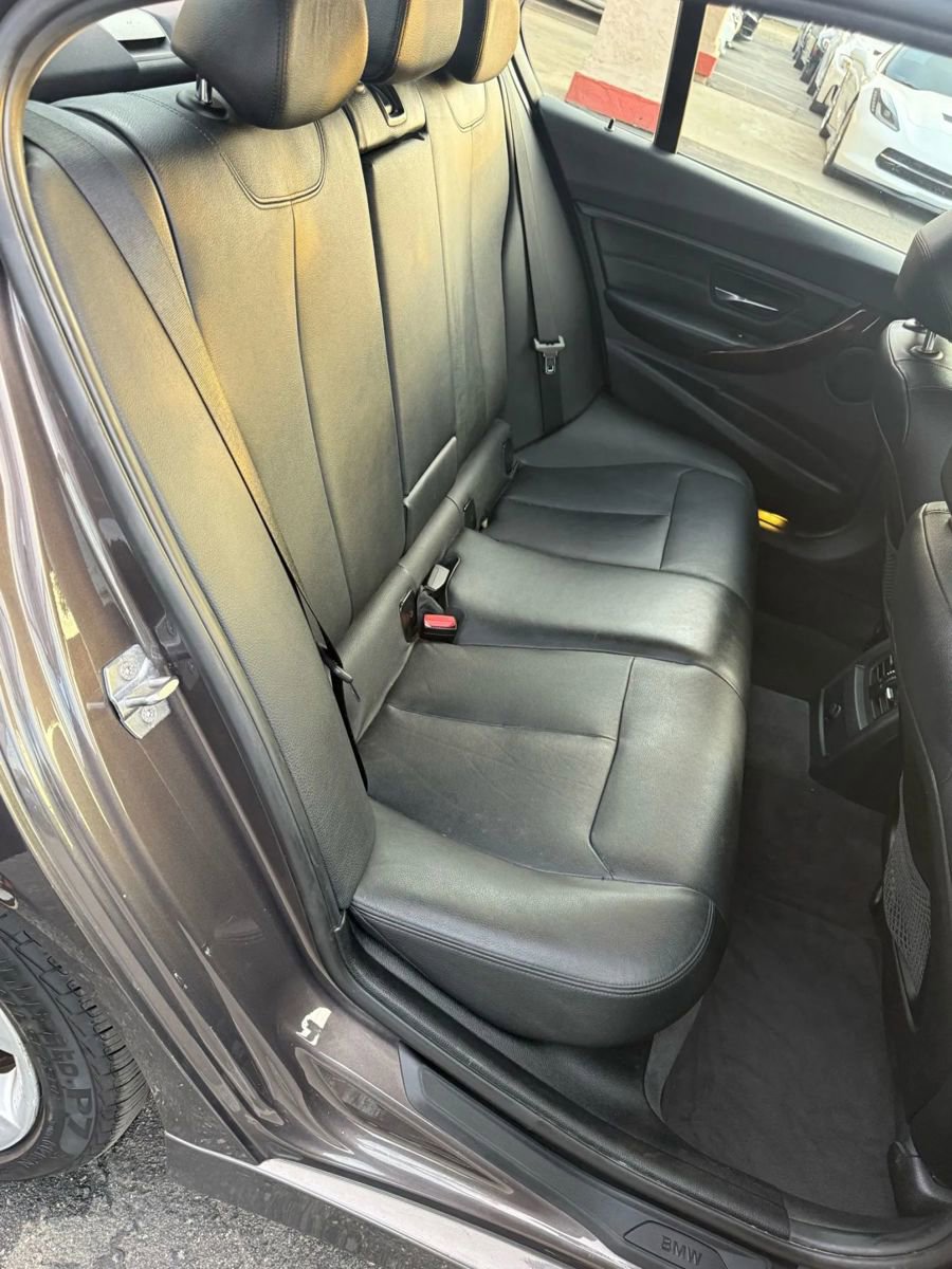 Used 2013 BMW 335i xDrive 335i xDrive Sedan 4D image 23