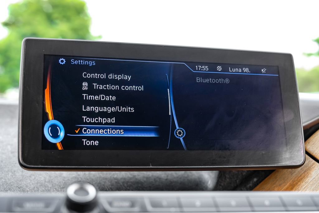 Used 2016 BMW i3 w/ Range Extender RWD image 28