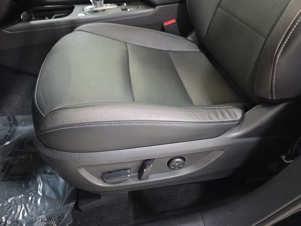 Certified 2023 INFINITI QX55 Luxe w/ Cargo Package image 26