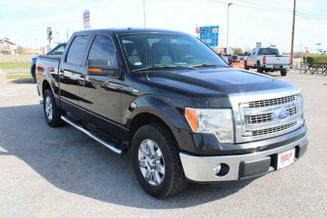 Used 2013 Ford F150 XLT w/ XLT Chrome Pkg image 3