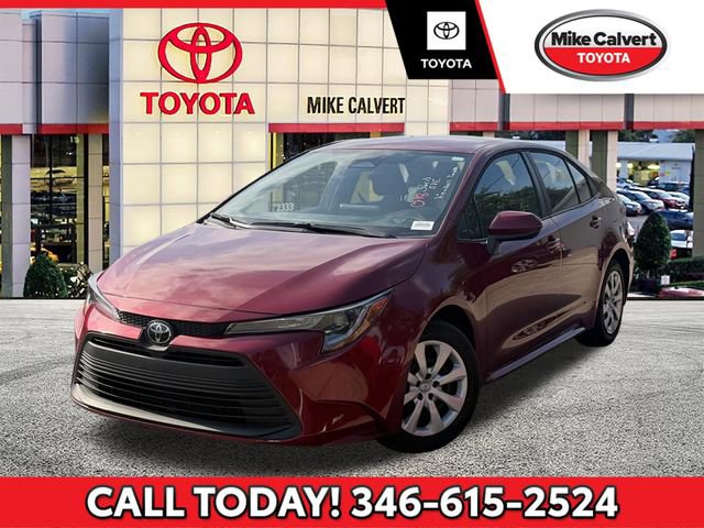 Used 2024 Toyota Corolla LE FWD image 1
