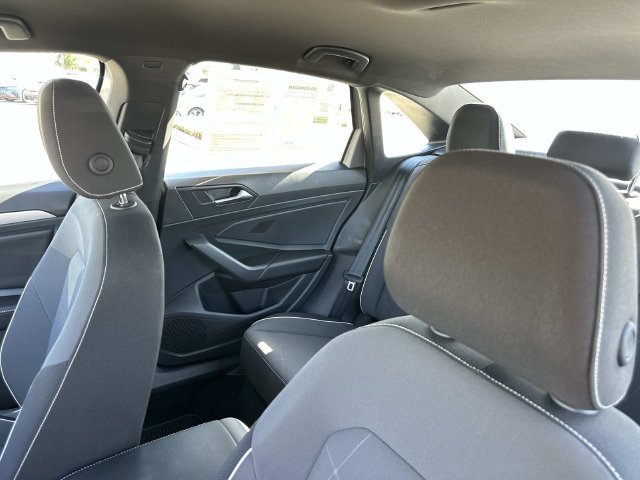 Certified 2026 Volkswagen Jetta Sport FWD image 23