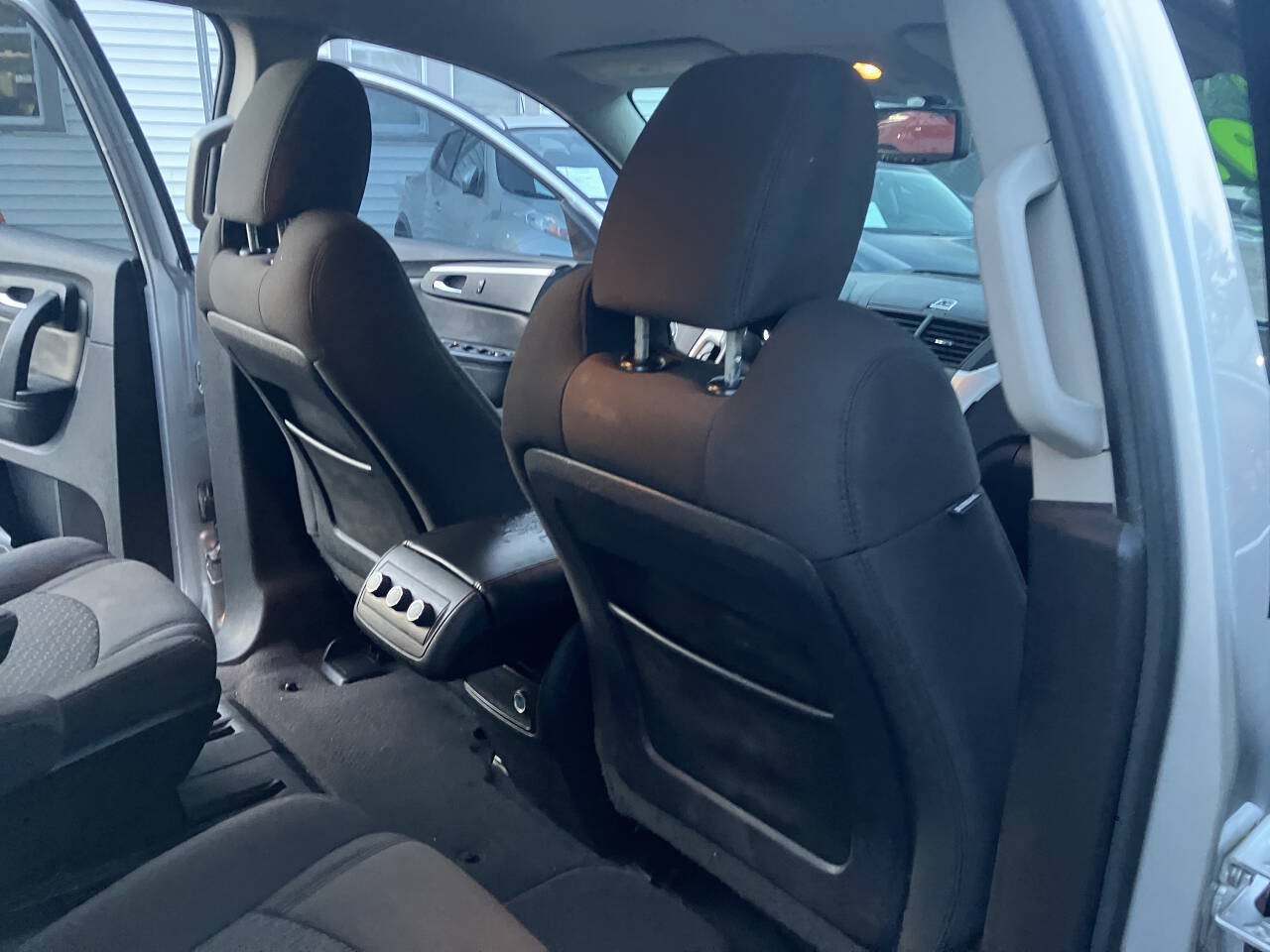 Used 2010 Chevrolet Traverse LT AWD/4WD image 31