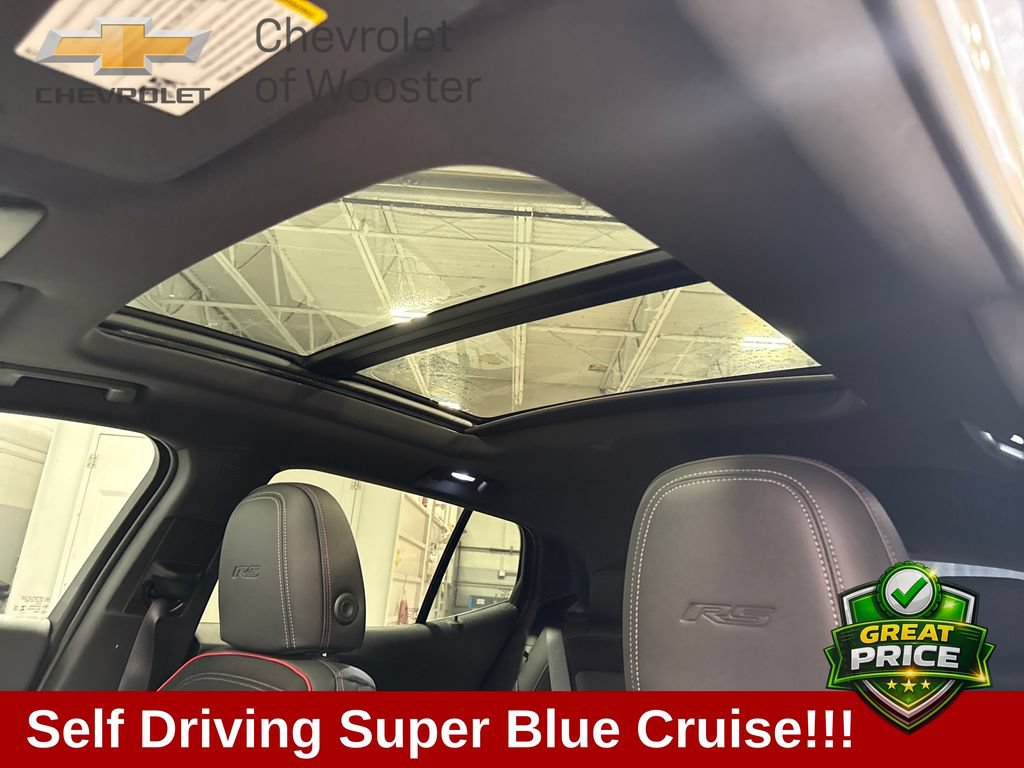 New 2025 Chevrolet Equinox EV RS w/ Active Safety Package 3 AWD/4WD image 3