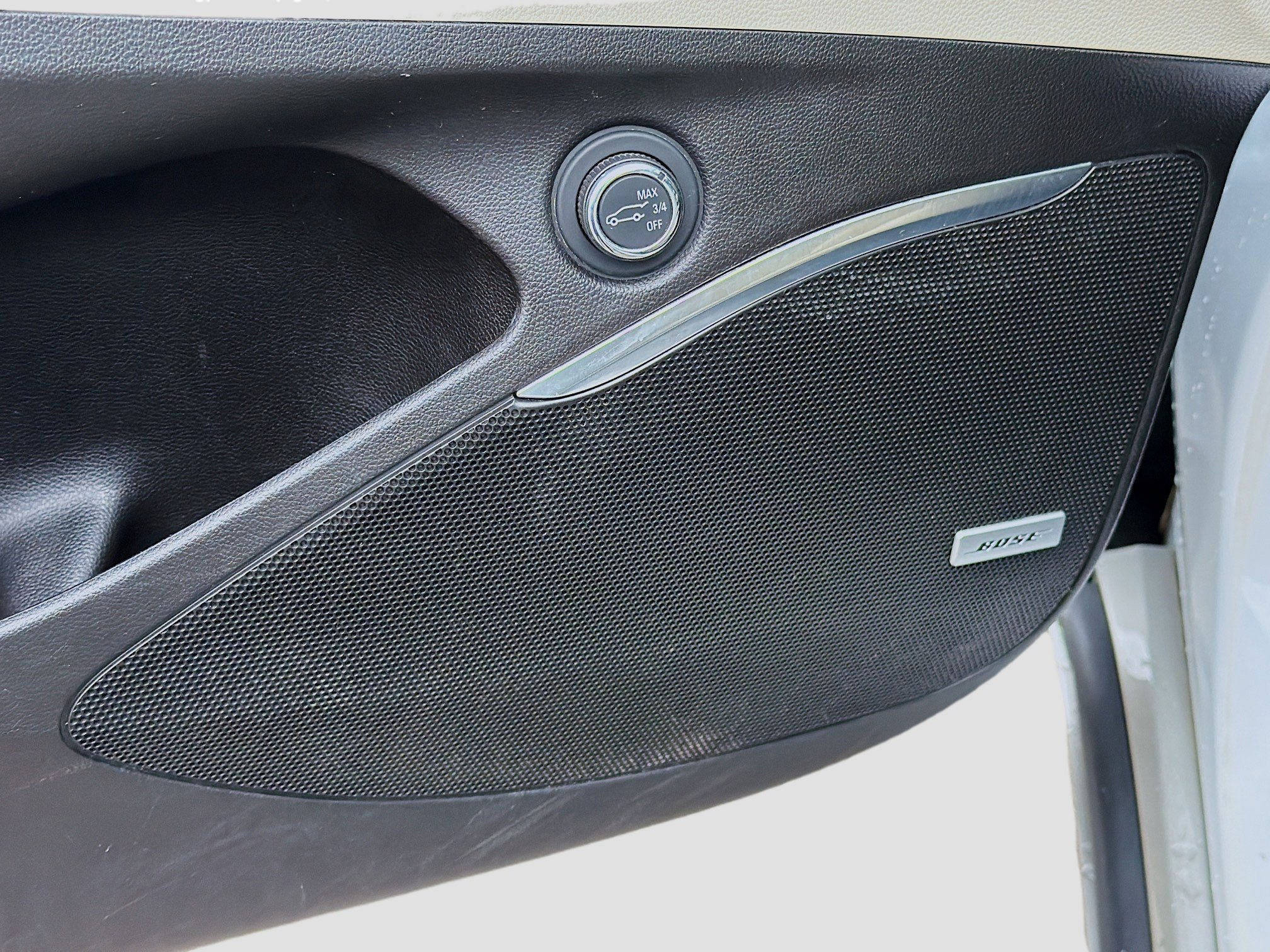 Used 2020 Buick Enclave Premium w/ Surround and Sites Package image 26