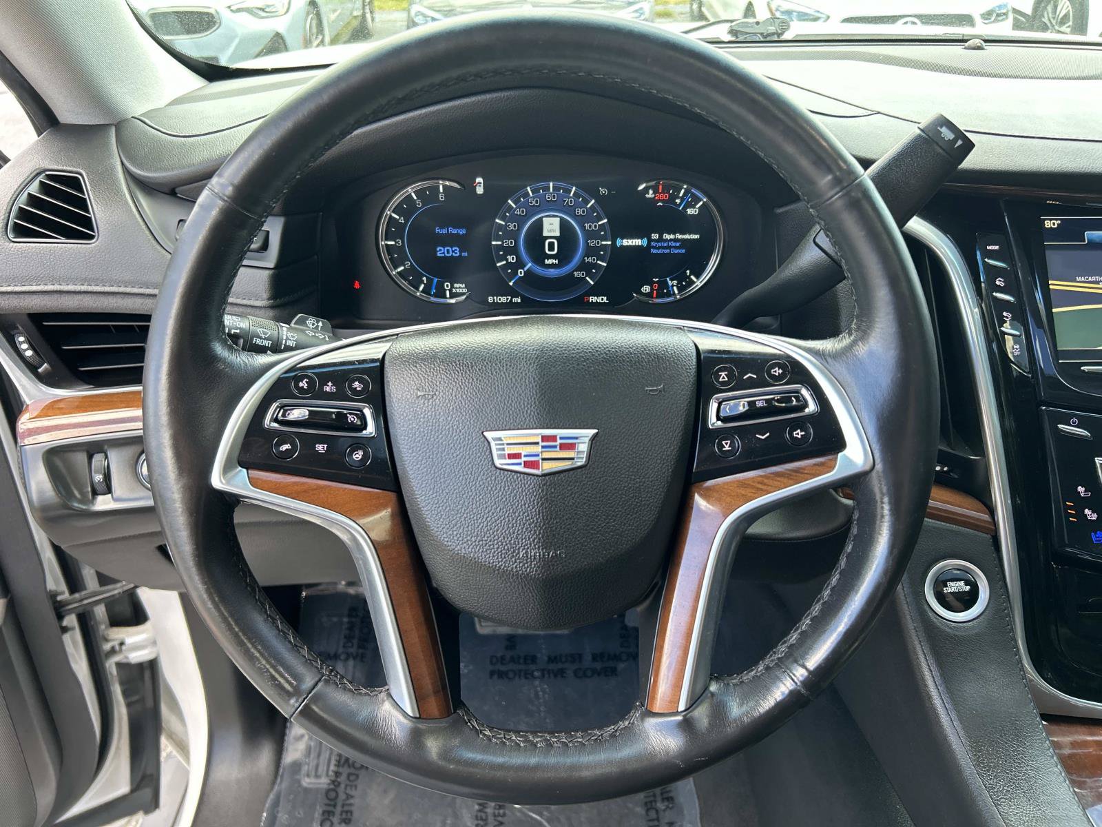 Used 2018 Cadillac Escalade ESV Premium Luxury AWD/4WD image 25