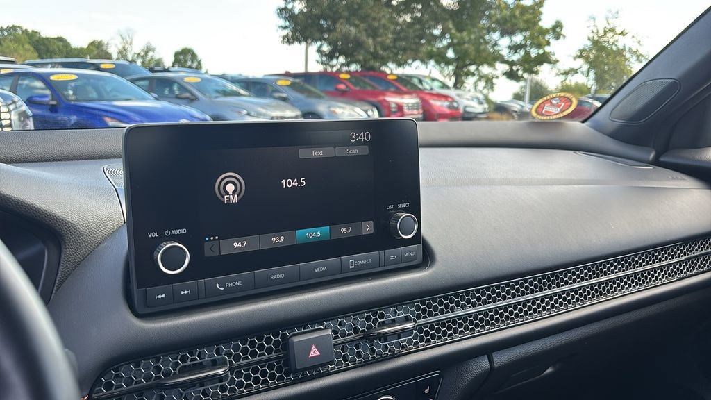 Used 2023 Honda HR-V Sport image 19