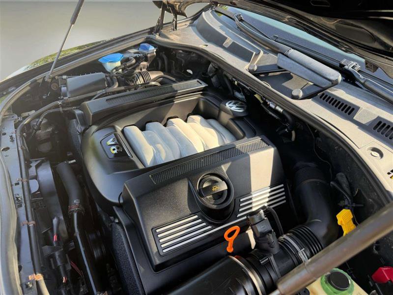 Used 2005 Volkswagen Touareg V8 image 30