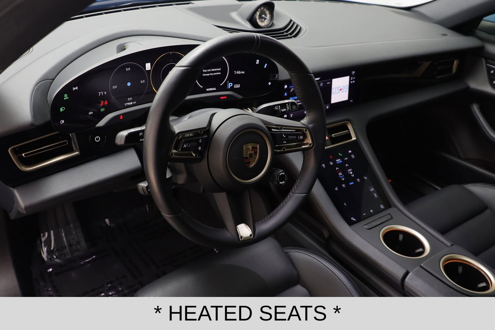 Used 2023 Porsche Taycan image 13