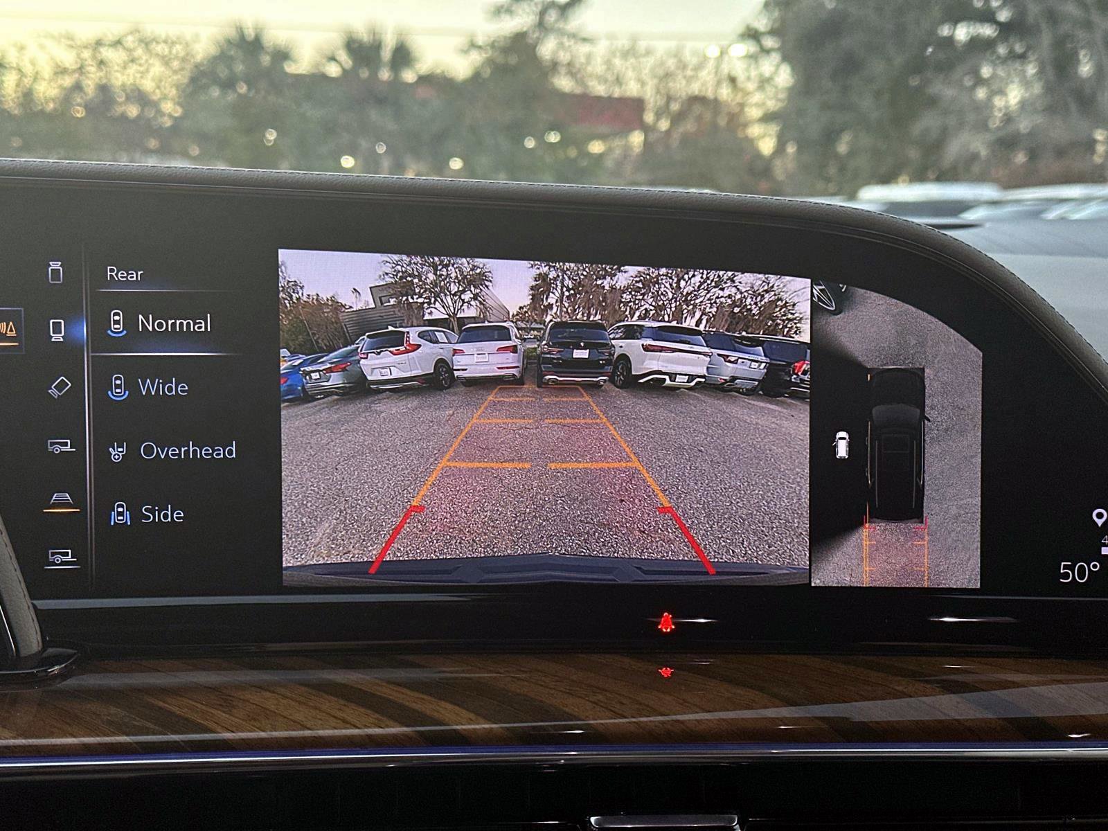 Used 2024 Cadillac Escalade Premium Luxury Platinum image 23