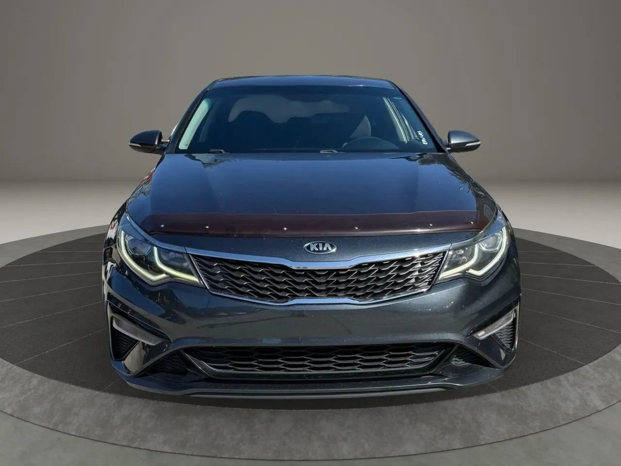 Used 2020 Kia Optima LX image 2