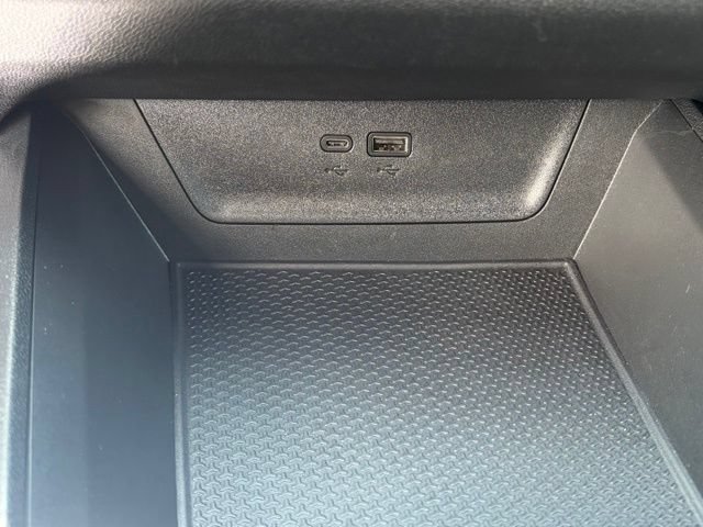 Used 2026 Chevrolet Equinox LT w/ Convenience Package II AWD/4WD image 23