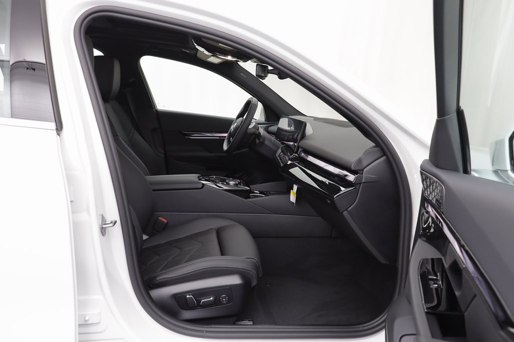 New 2026 BMW i5 eDrive40 image 20