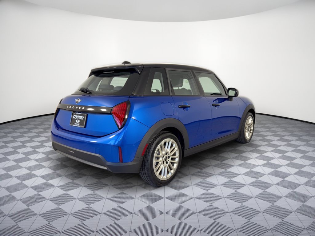 Certified 2025 MINI Cooper 4-Door Hardtop FWD image 9