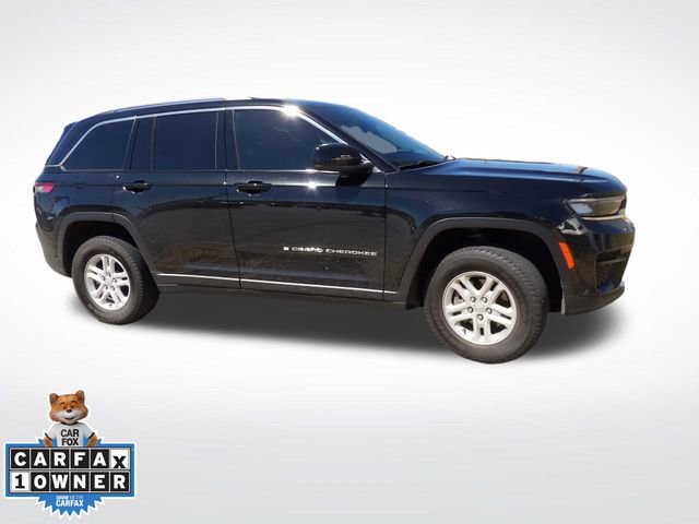 Used 2023 Jeep Grand Cherokee Laredo image 22