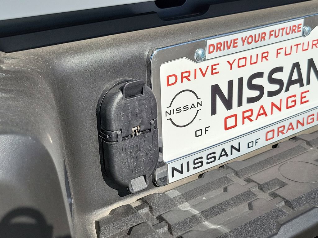 New 2026 Nissan Frontier SV w/ Tow Package AWD/4WD image 18