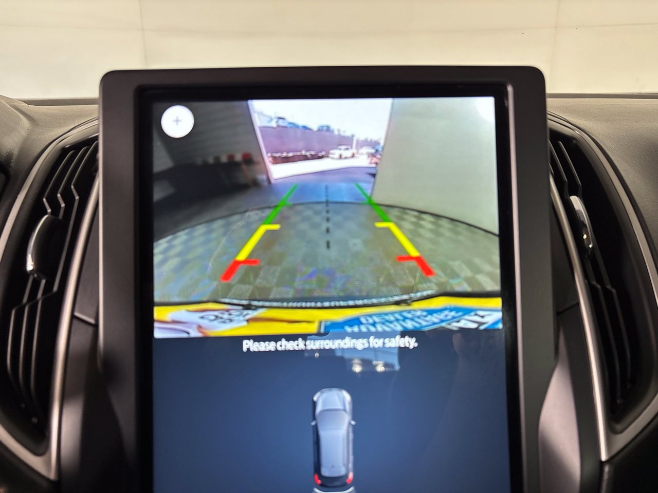 Used 2024 Ford Edge SEL AWD/4WD image 17