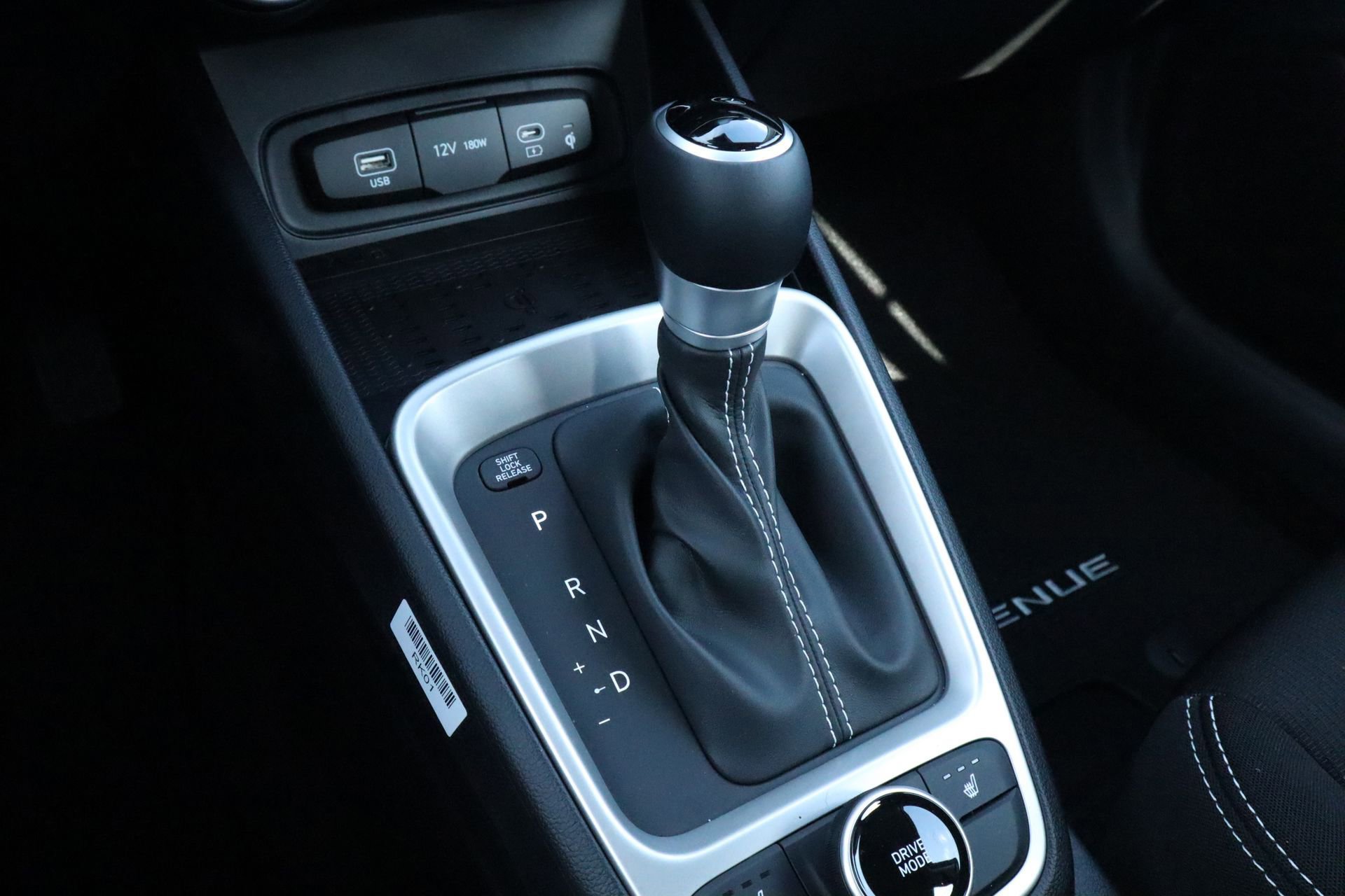 New 2026 Hyundai Venue SEL FWD image 14