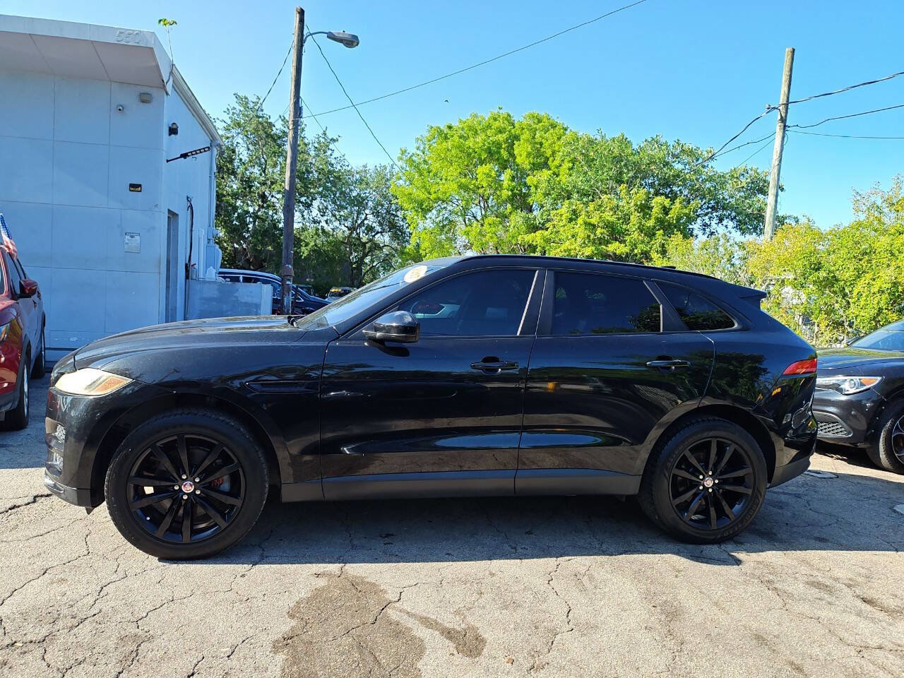 Used 2017 Jaguar F-PACE Prestige AWD/4WD image 4