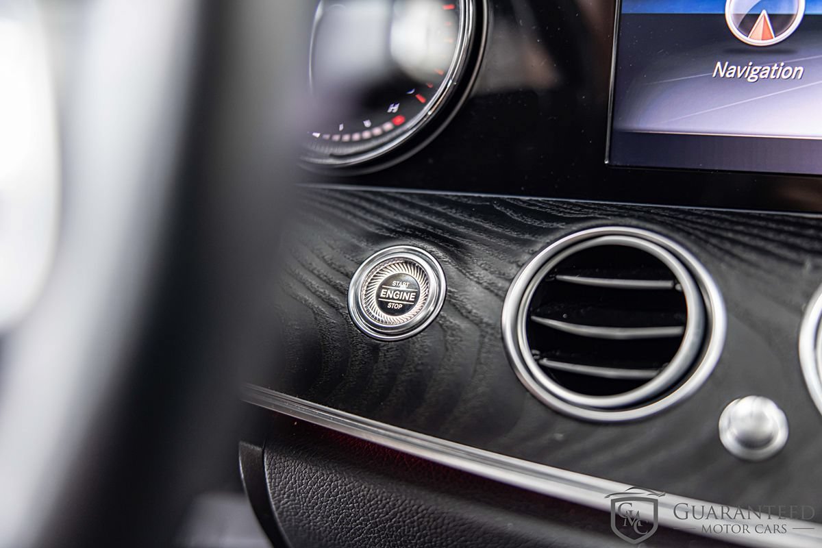 Used 2019 Mercedes-Benz E 300 4MATIC w/ Driver Assistance Package image 30
