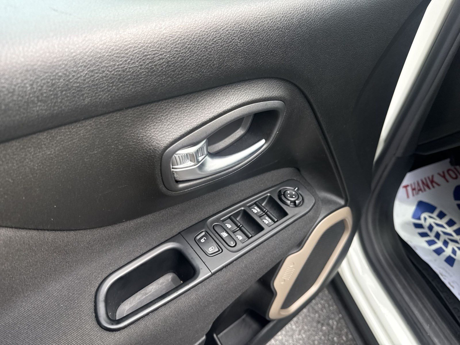 Used 2015 Jeep Renegade Sport w/ Power & Air Group AWD/4WD image 15