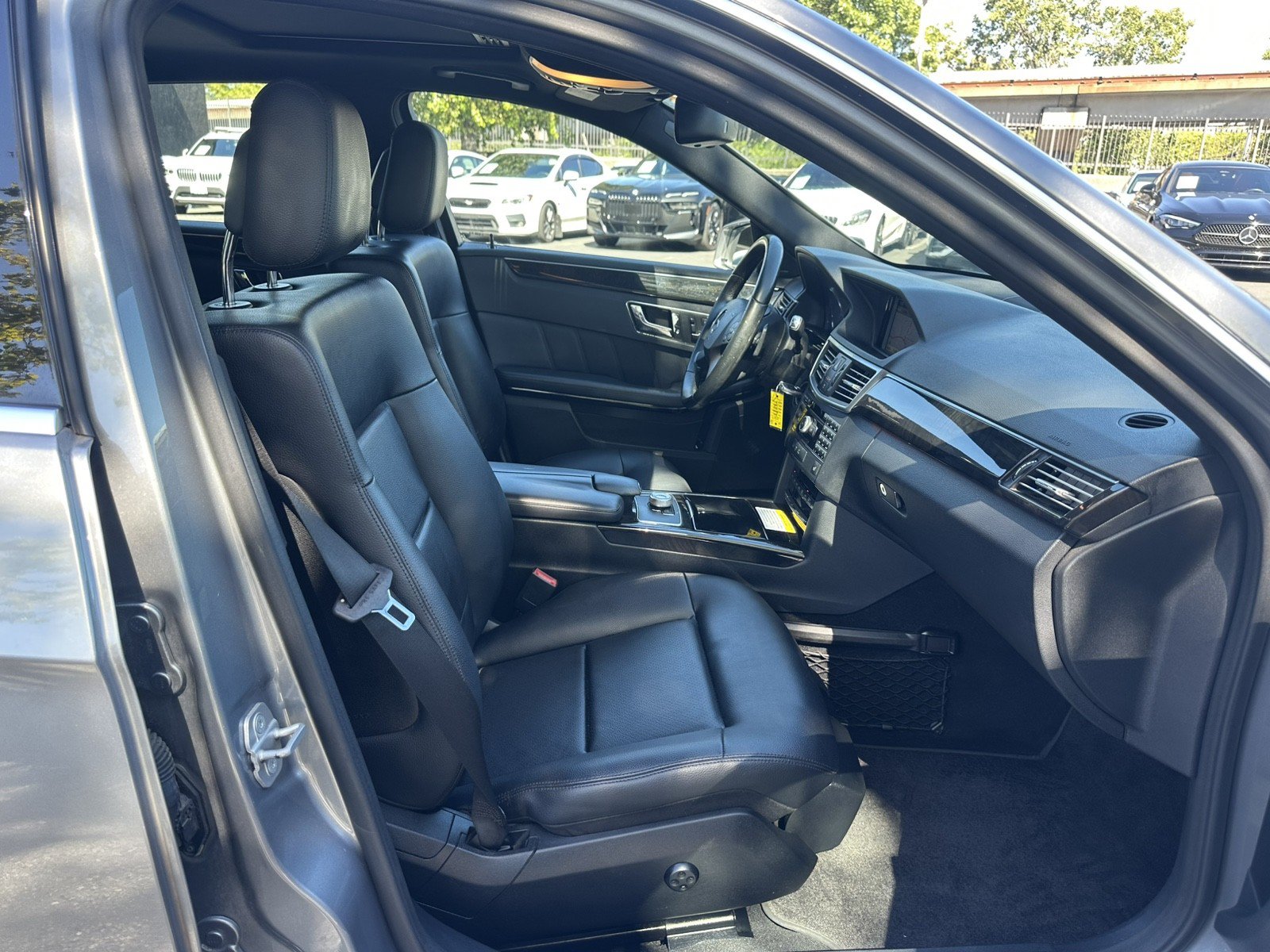 Used 2010 Mercedes-Benz E 350 Sedan image 18