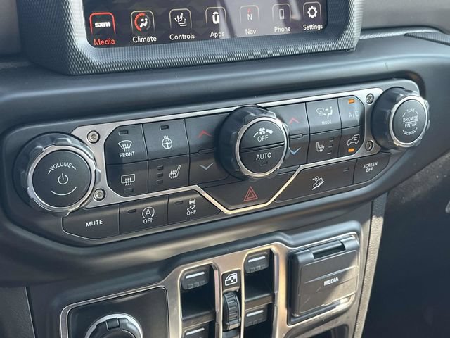 Used 2021 Jeep Wrangler Unlimited Rubicon AWD/4WD image 31