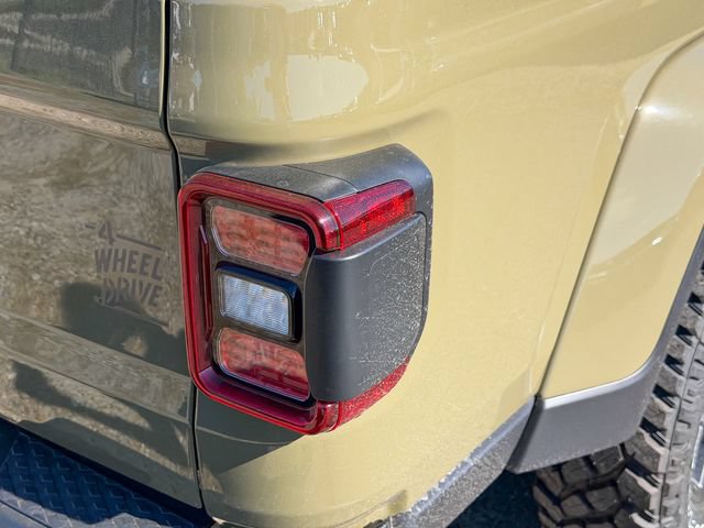New 2026 Jeep Gladiator Sport AWD/4WD image 7