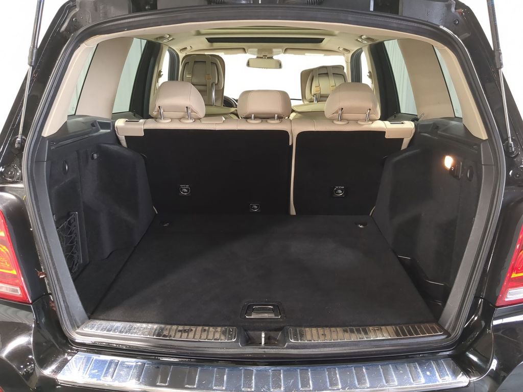 Used 2015 Mercedes-Benz GLK 350 4MATIC image 45