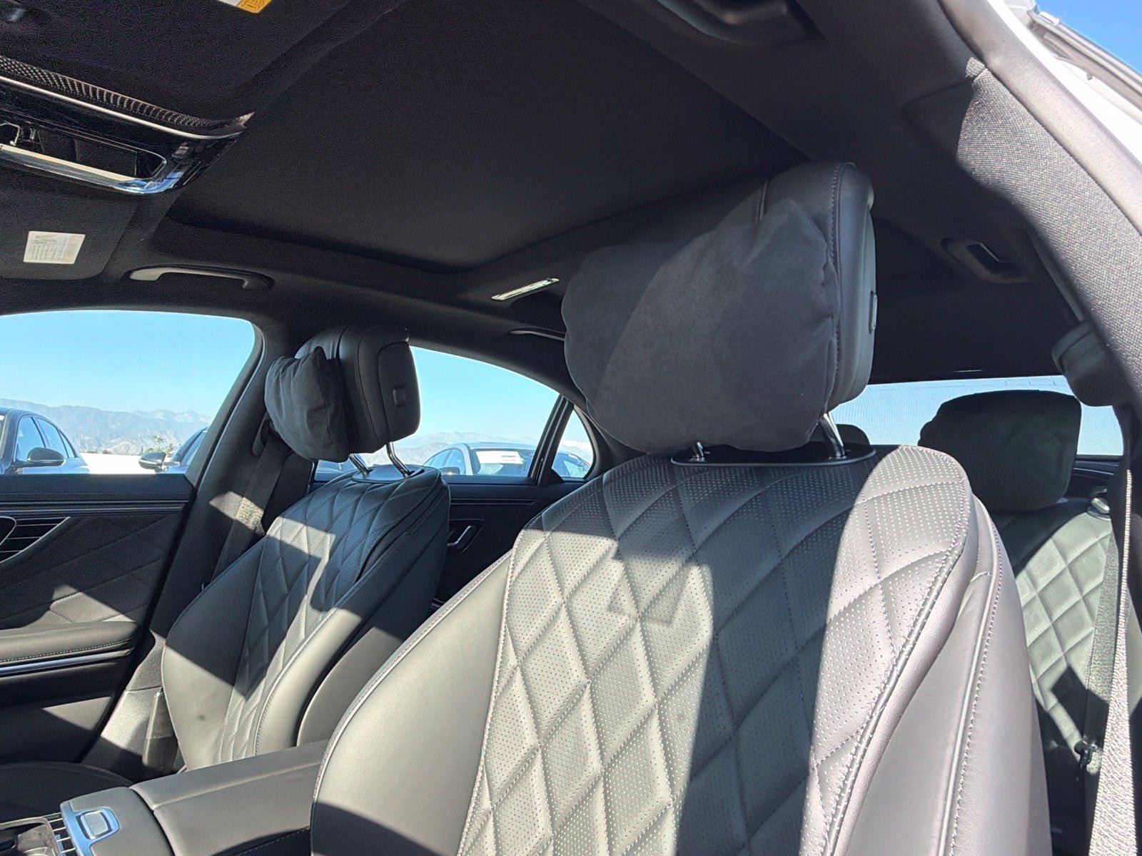 New 2027 Mercedes-Benz S 580 4MATIC Sedan image 22