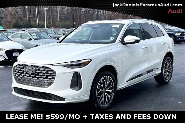 Used 2025 Audi Q5 Premium Plus w/ Premium Plus image 1