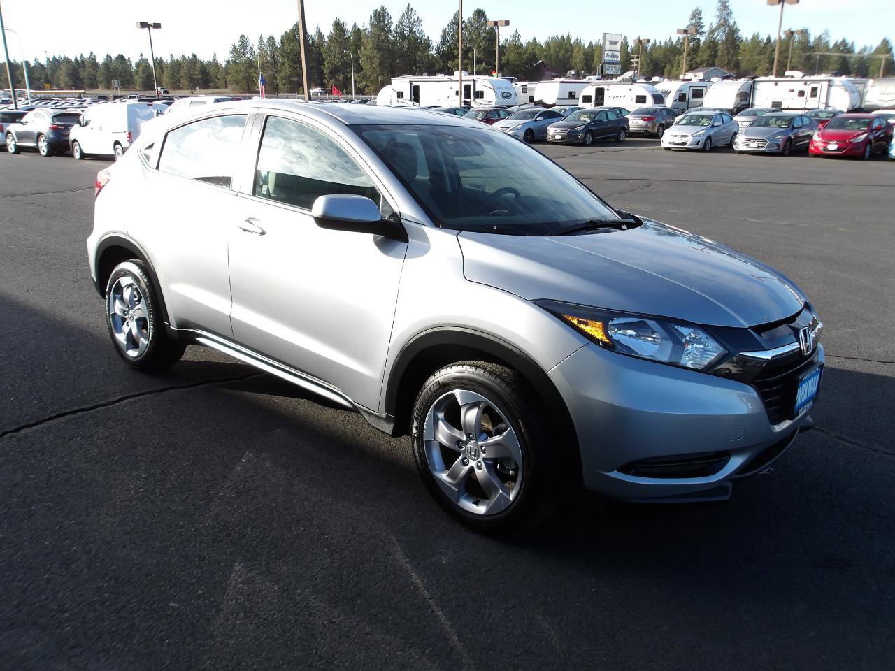 Used 2018 Honda HR-V LX image 7