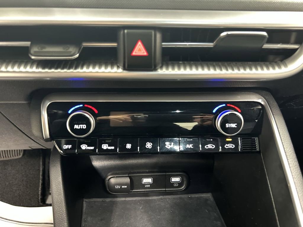 Certified 2023 Kia K5 GT-Line image 17