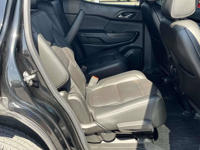 Used 2017 GMC Acadia SLT w/ LPO, Floor Liner Package FWD image 24