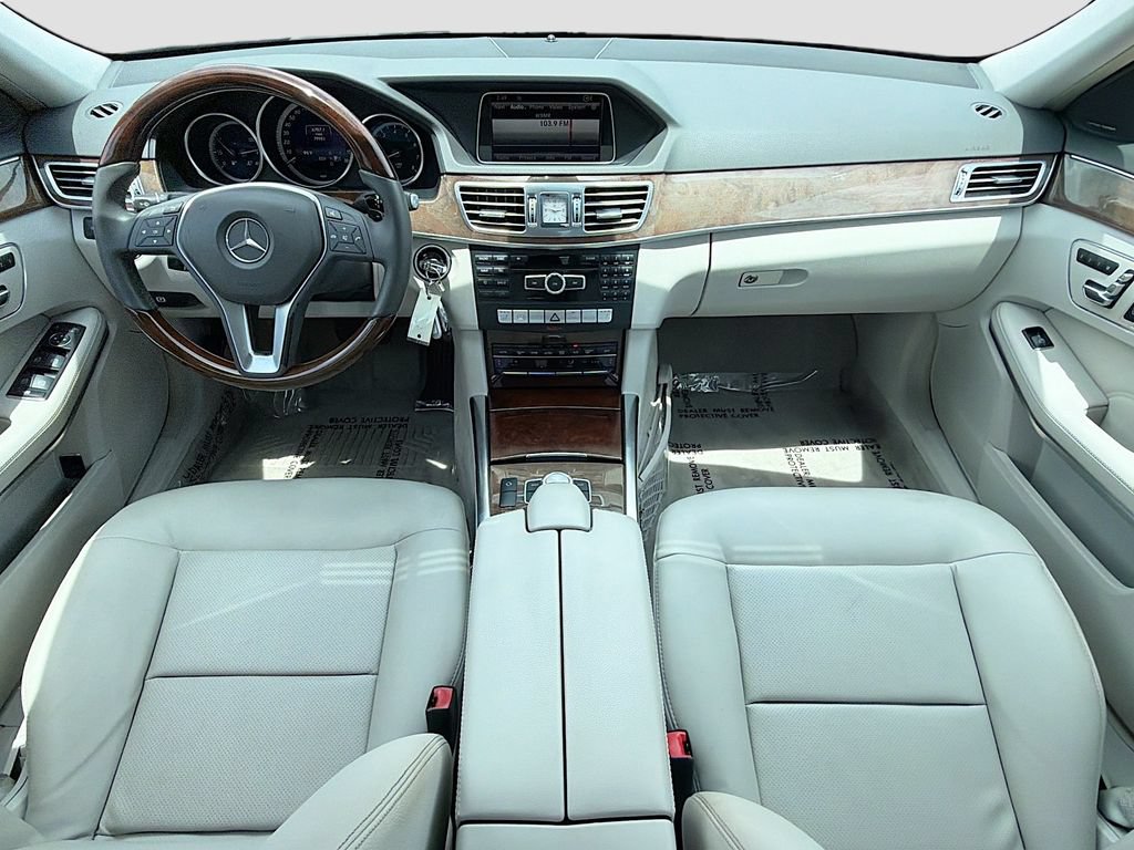 Used 2014 Mercedes-Benz E 350 4MATIC Sedan w/ Premium 1 Package image 14
