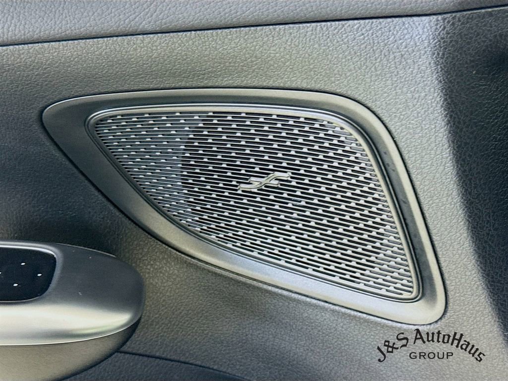 Used 2023 Mercedes-Benz C 300 Sedan image 23