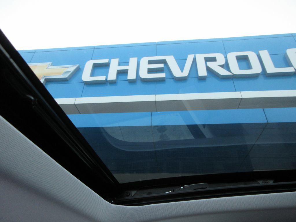 Certified 2021 Chevrolet Traverse Premier w/ LPO, Floor Liner Package AWD/4WD image 36