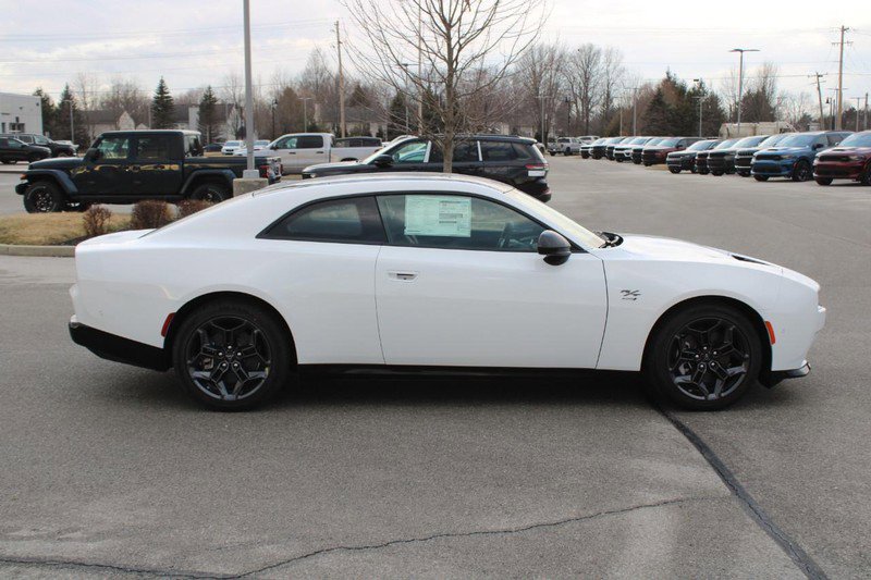 New 2025 Dodge Charger R/T w/ Quick Order Package 25M R/T image 3