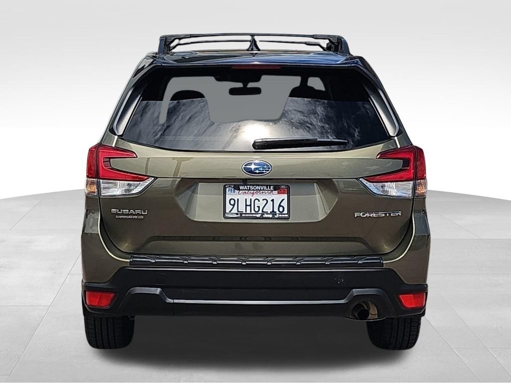 Used 2024 Subaru Forester Premium AWD/4WD image 4