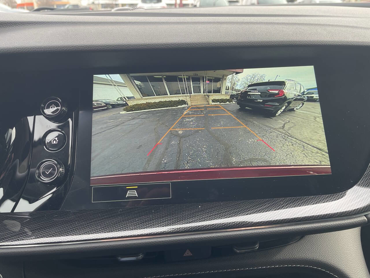 Used 2023 Buick Envision Preferred image 21